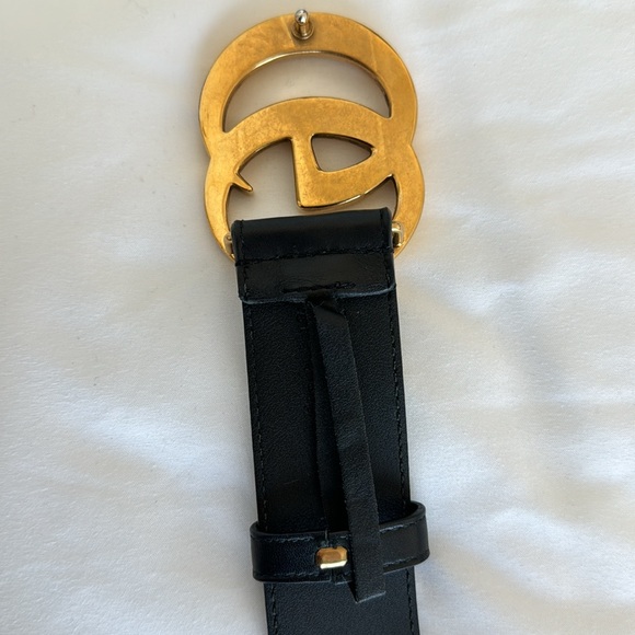 Authentic Gucci Belt and storage bag - Picture 3 of 5